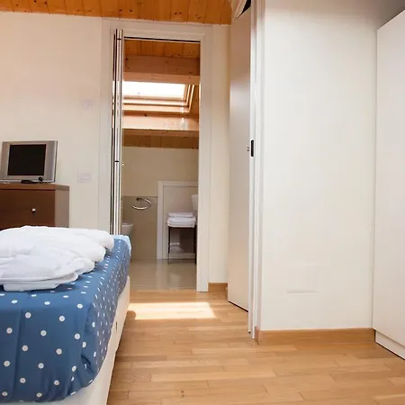 Apartment Raganella Loreto