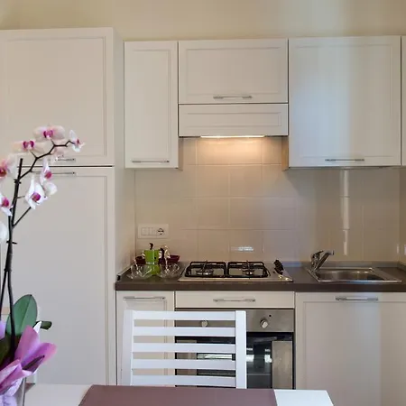 Raganella Apartment Loreto