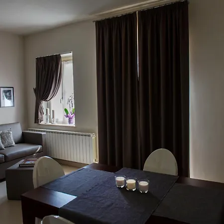 Apartment Raganella