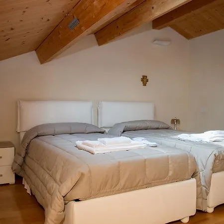 Apartment Raganella Loreto